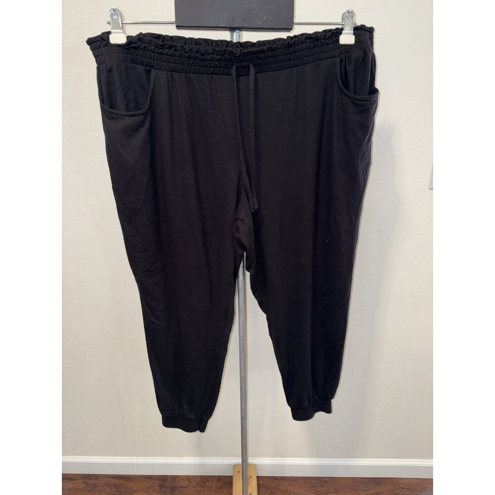 Maurices Womens Size 3 XL Comfy Stretch Pants Black 42X27 Pockets